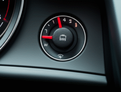 Memahami Guna Cruise Control pada Mobil Modern